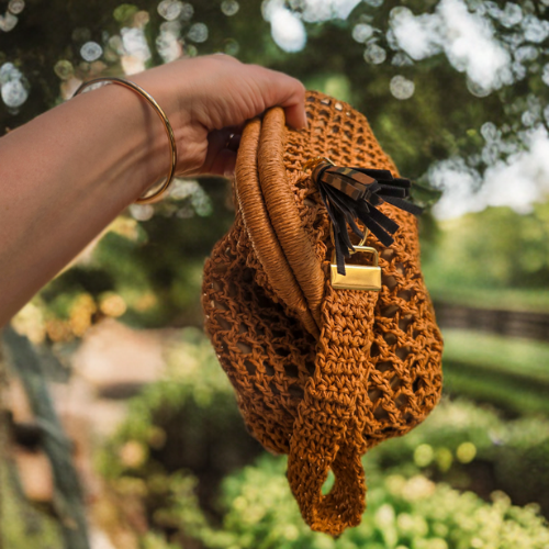 Clutch Cayetana Caramel – Bolso Tipo Red - Imagen 3